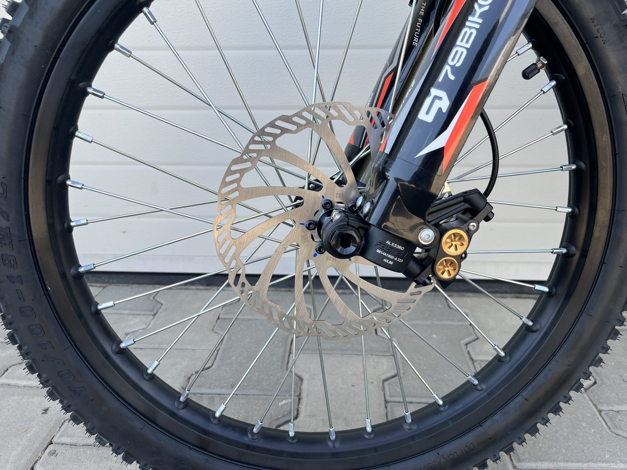 79 bike falcon pro