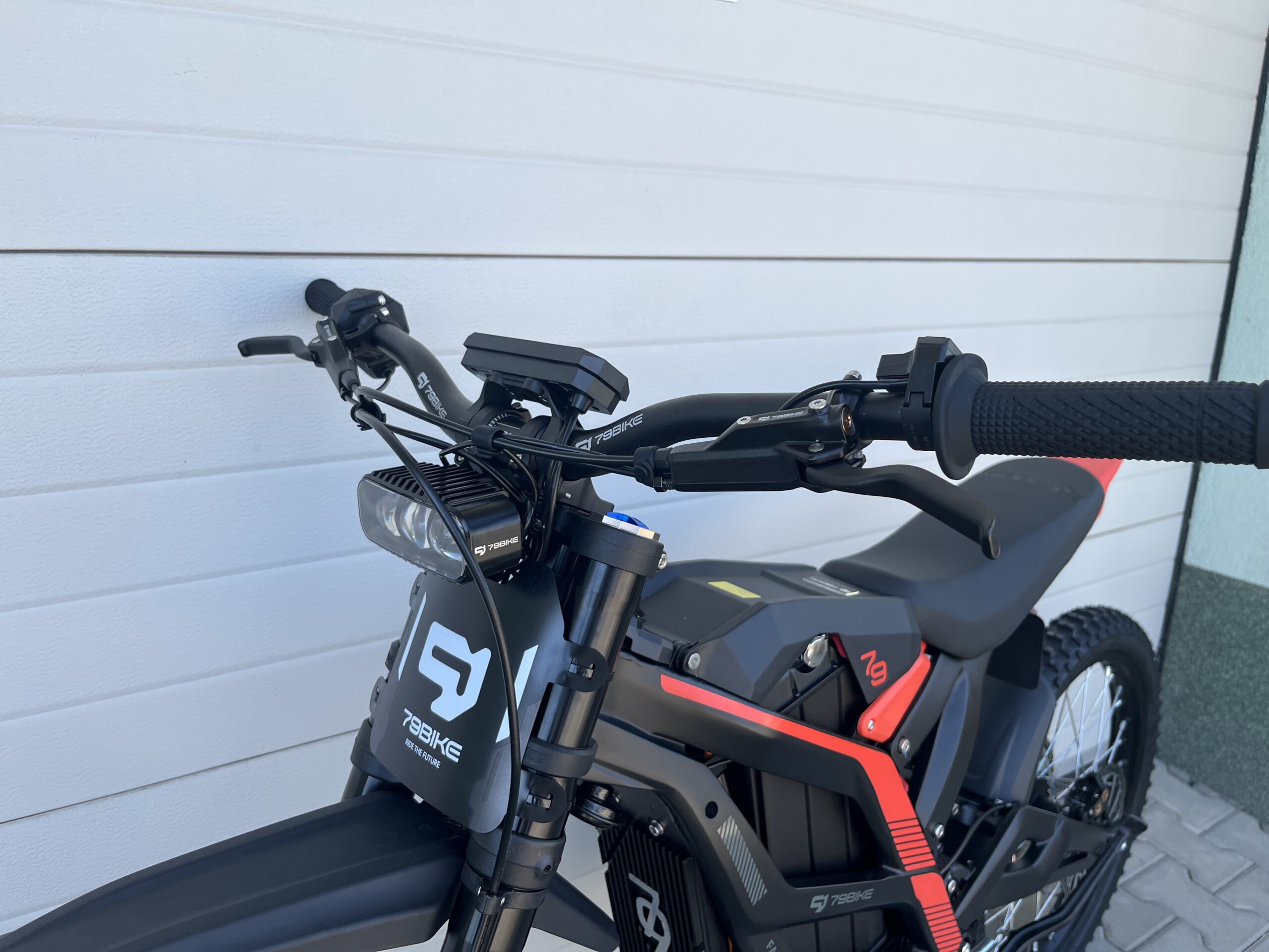 79 bike falcon pro