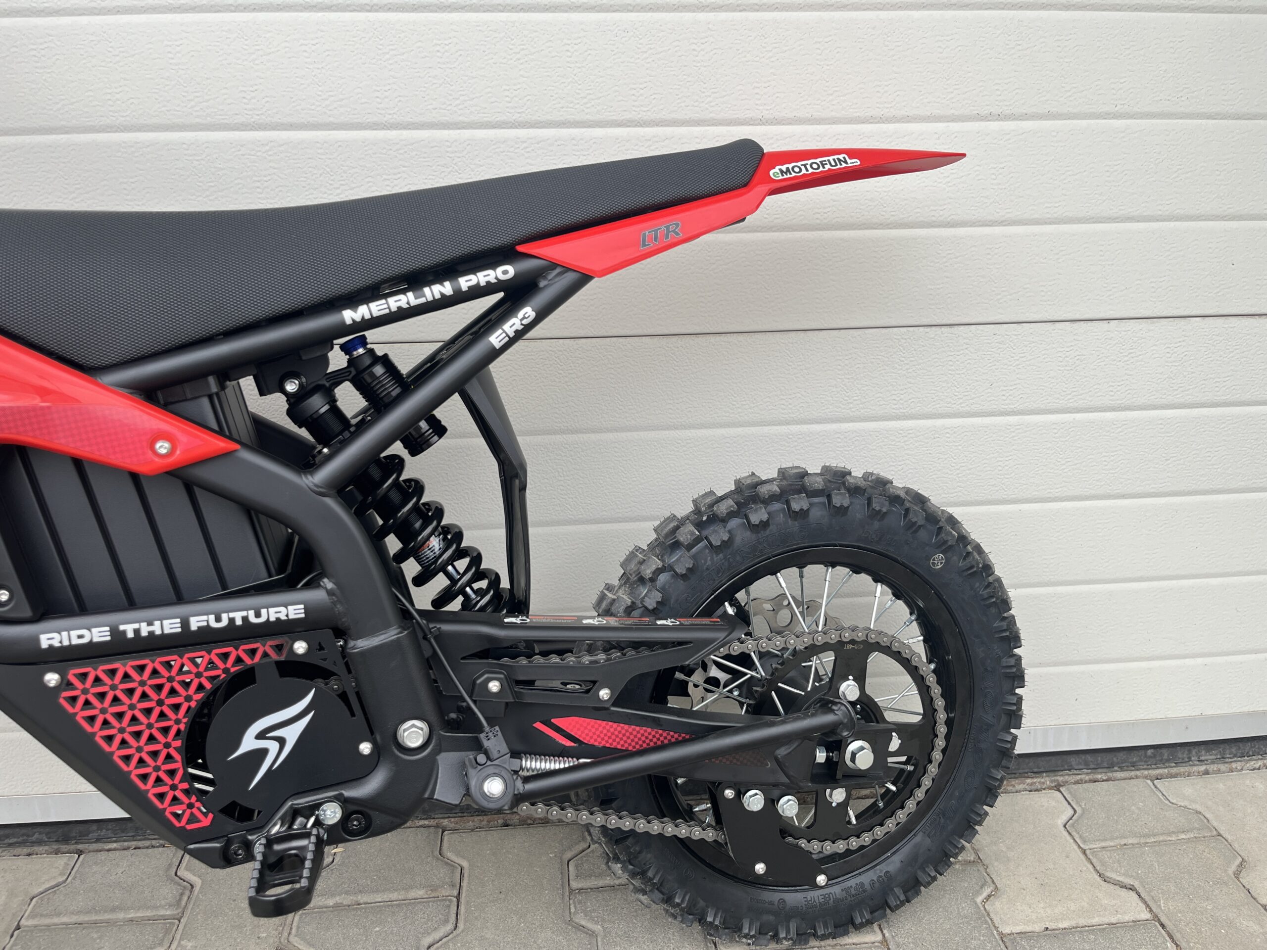 Detksá Elektrická Motorka Stribor Merlin Pro